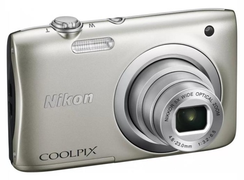 Цифровой фотоаппарат Nikon CoolPix A100 серебристый VNA970E1 фото 2