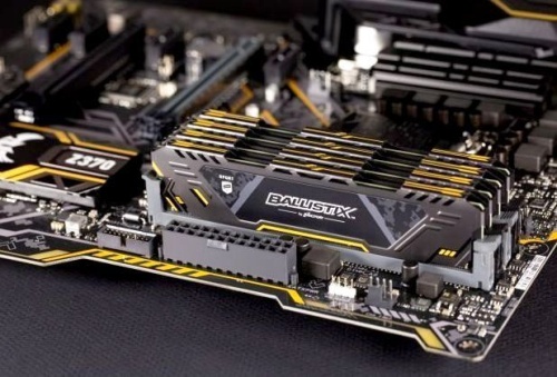 Модуль памяти DDR4 Crucial 8Gb BLS8G4D30CESTK RTL фото 3 Модуль памяти DDR4 Crucial 8Gb BLS8G4D30CESTK RTL фото 3