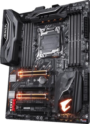 Мат. плата Socket2066 GIGABYTE X299 AORUS Gaming 3 фото 3