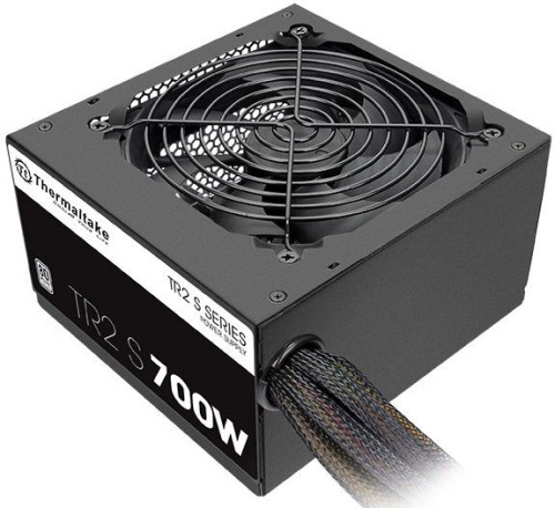 Блок питания Thermaltake 700W TR2 S APFC PS-TRS-0700NPCWEU-2