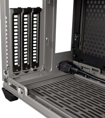 Корпус Miditower Cooler Master MasterBox NR200P MAX NR200P-MCNN85-SL0 фото 7 Корпус Miditower Cooler Master MasterBox NR200P MAX NR200P-MCNN85-SL0 фото 7