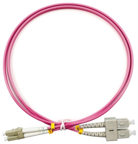 Патчкорд оптоволоконный Cabeus FOP-50-OM4-LC-SC-1,5m Патчкорд оптоволоконный Cabeus FOP-50-OM4-LC-SC-1,5m
