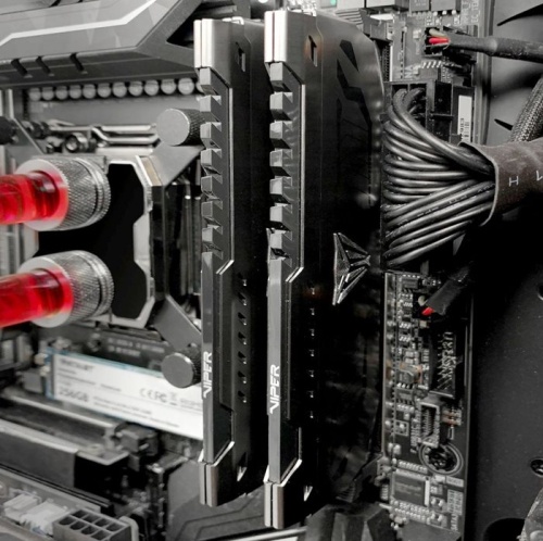 Модуль памяти DDR4 Patriot Memory 32Gb (2x16Gb KIT) Viper Steel (PVS432G360C8K) фото 2 Модуль памяти DDR4 Patriot Memory 32Gb (2x16Gb KIT) Viper Steel (PVS432G360C8K) фото 2