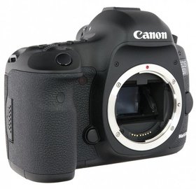  Canon EOS 5D Mark III  5260B004
